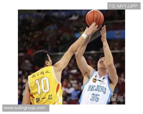 南京篮球队耐力对比深度解析与球队表现的关系探讨